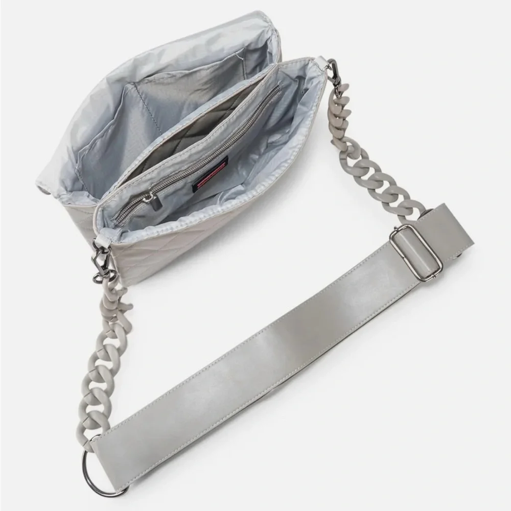 HAUTE SHORE Gray Quilted Crossbody with Chain Accent - Picture 2 of 3